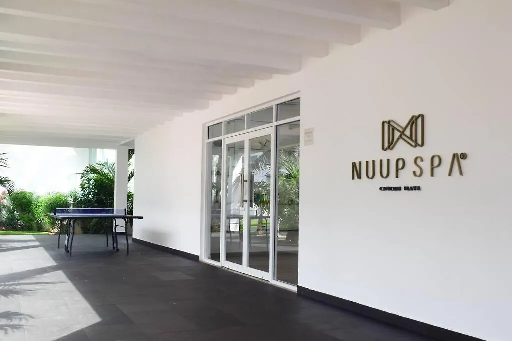 Suite At The Best Beach, Balcony, Stunning Views, Gym, Jacuzi, Pool Cancun Apartment