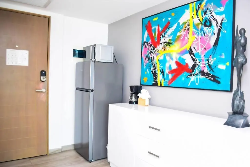 Suite At The Best Beach, Balcony, Stunning Views, Gym, Jacuzi, Pool Cancún