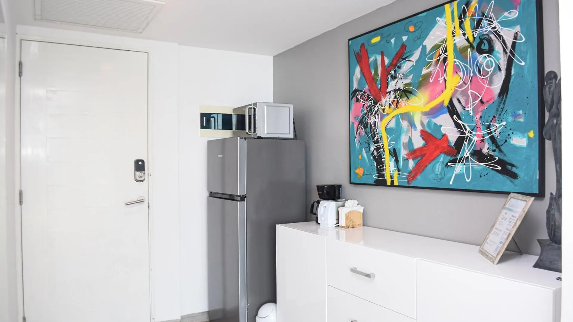 Appartement Suite At The Best Beach, Balcony, Stunning Views, Gym, Jacuzi, Pool Cancún